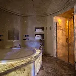 Elika Cave & Hotel Göreme