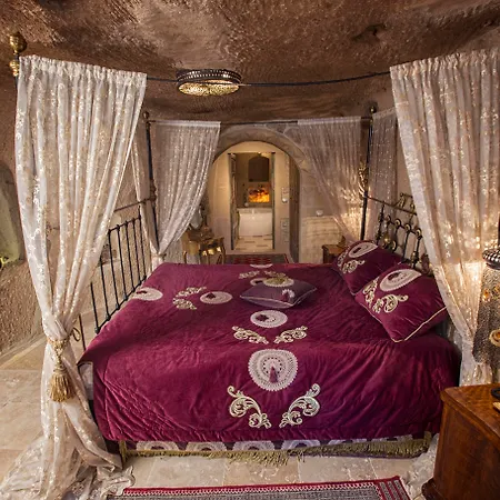 Elika Cave & Гореме