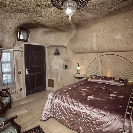 Hotel Elika Cave & 5*