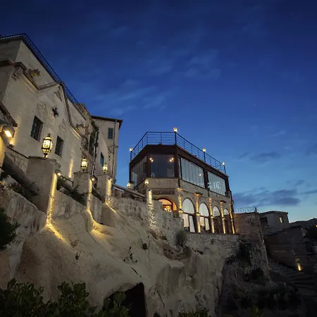 Elika Cave & Ξενοδοχείο 5*