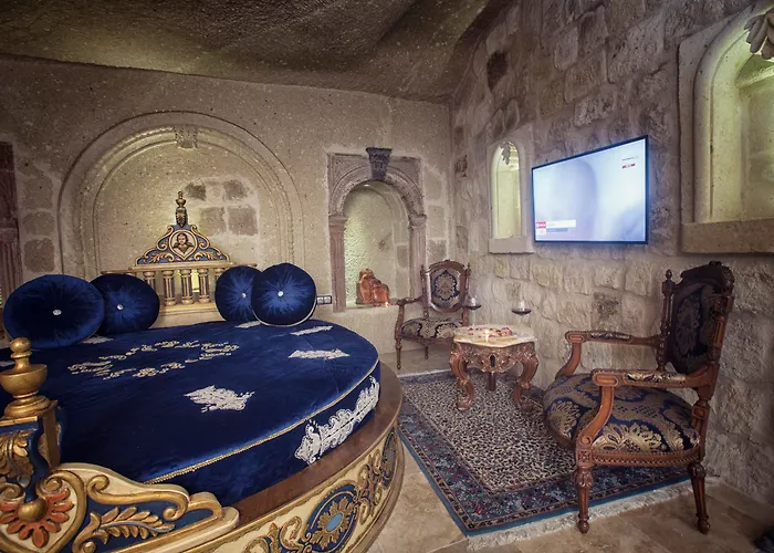 Hotel Elika Cave & 5*