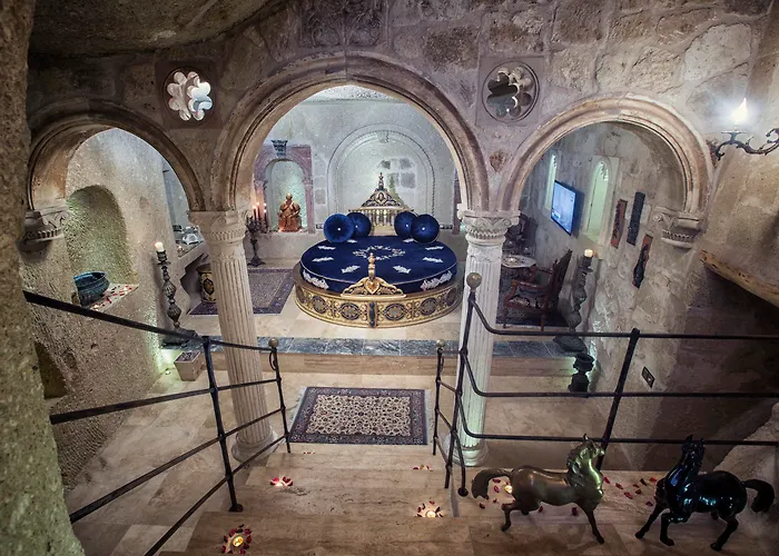 Hotel Elika Cave & 5*