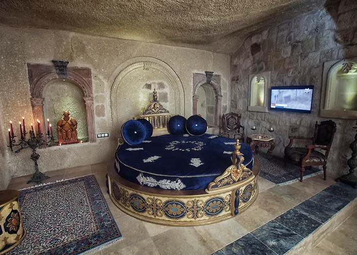 Hotel Elika Cave & 5*