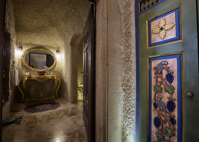 Hotel Elika Cave & 5*