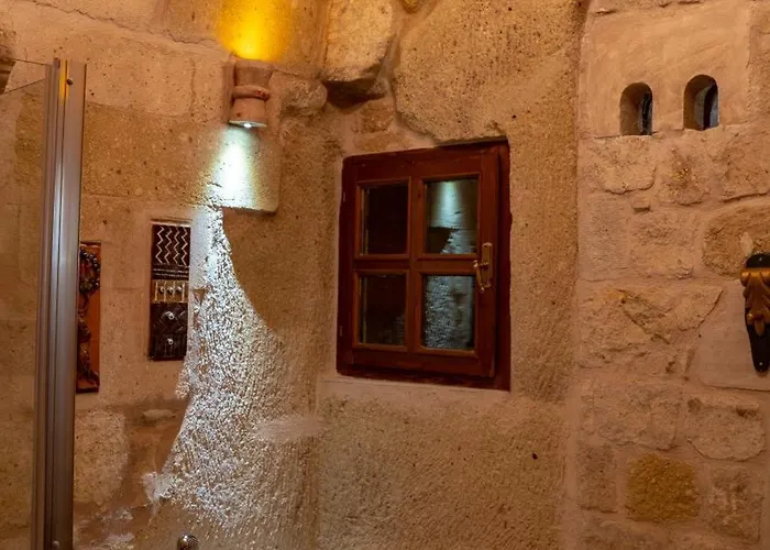 Elika Cave & Hotel 5*