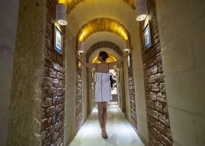 Elika Cave & Hotel 5*