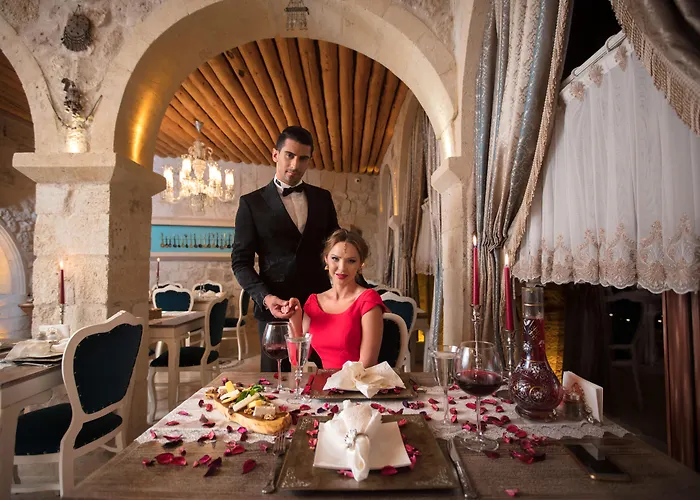 Elika Cave & Ξενοδοχείο